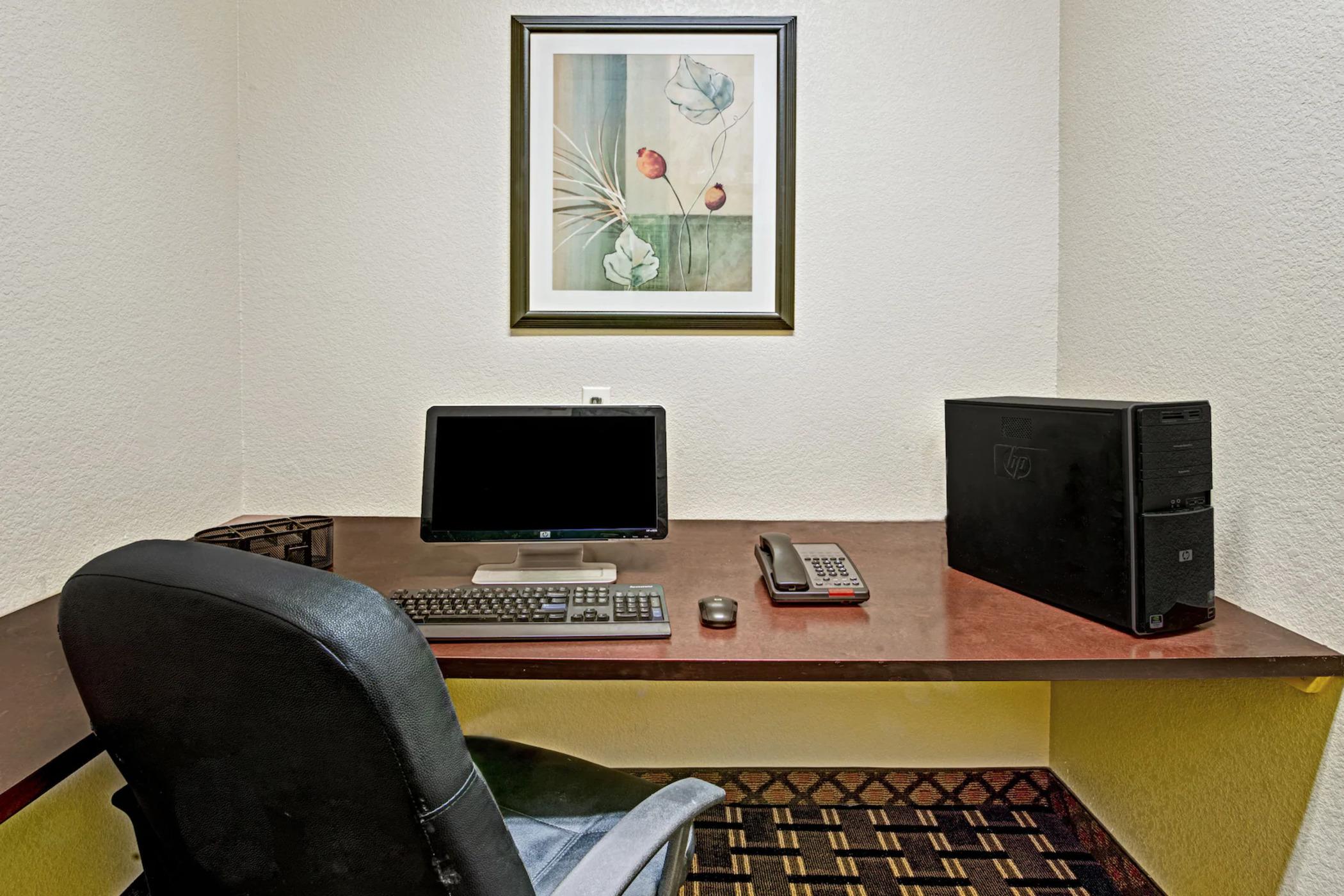 Hotel Baymont By Wyndham Decatur Esterno foto